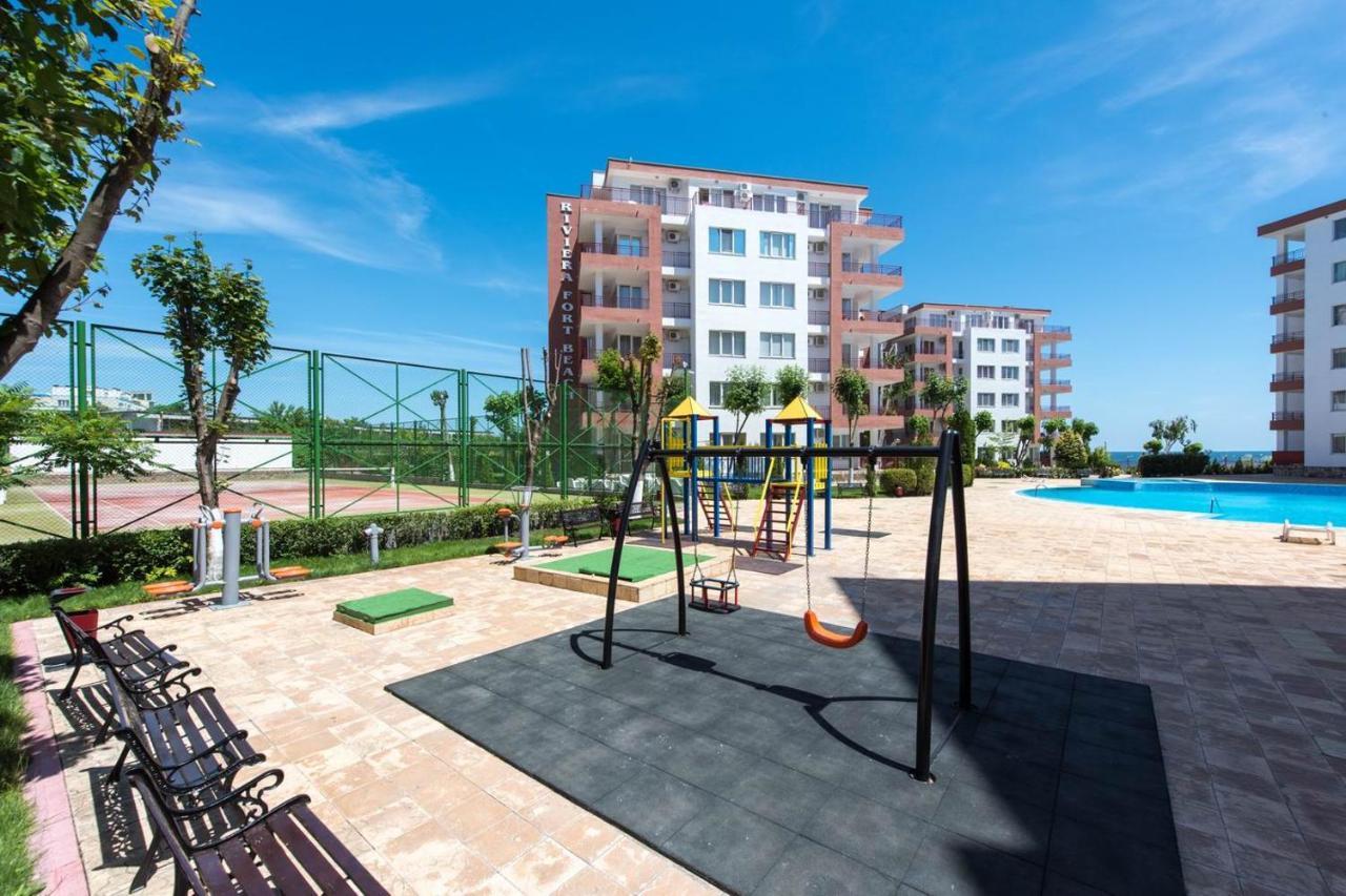 Gt Riviera Fort Beach Apartments 라브다 외부 사진